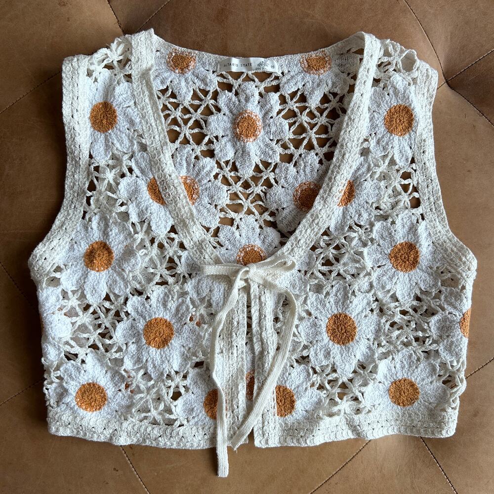 Crochet Floral Hippy Daisy Dainty Tie Front Sheer Festival Layering Top Ivory M